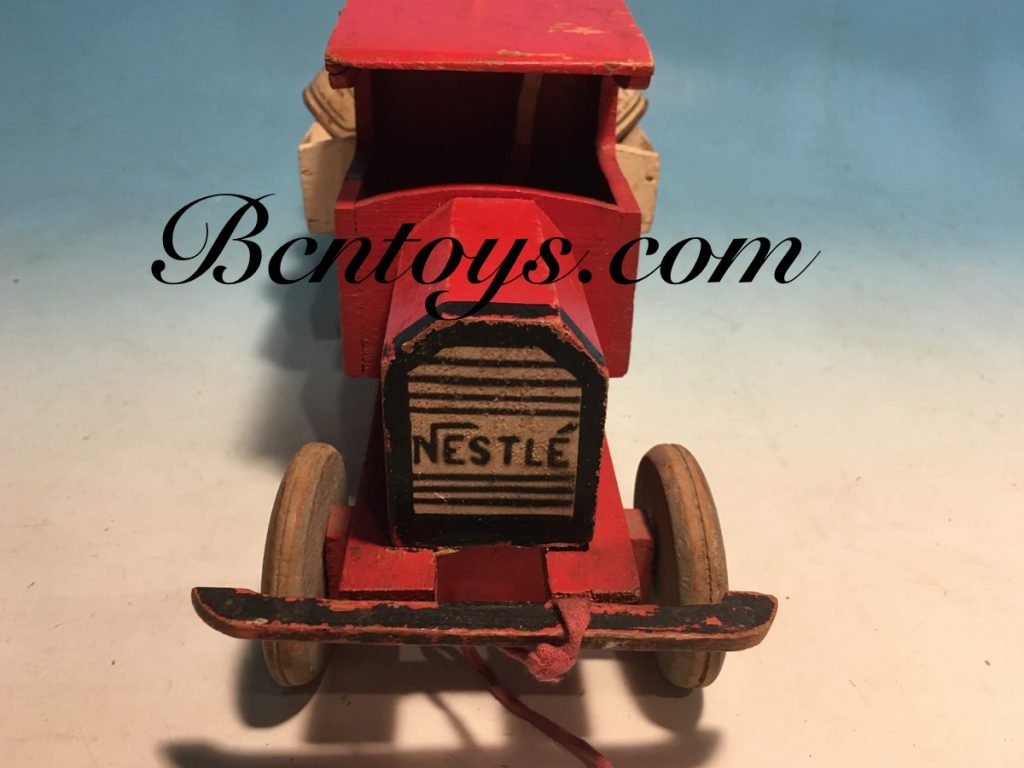 CAMIÓN MADERA REPARTO PUBLICIDAD LA LECHERA NESTLÉ – BCNTOYS